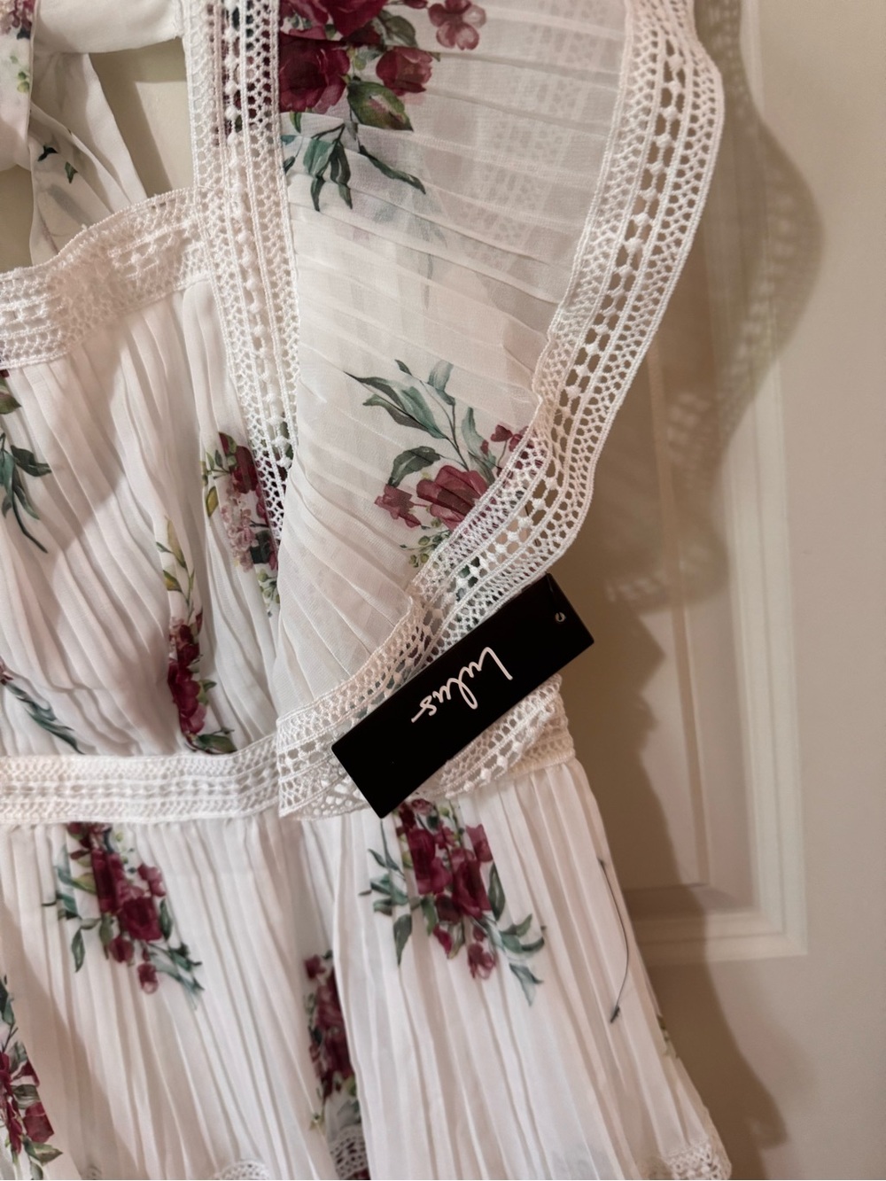 NWT Thriving Romance White Floral Print Tiered Midi Dress size L - Picture 4 of 10